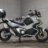 Мотоцикл Honda X-ADV750 з пробігом 7325 km