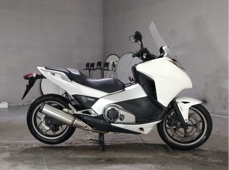 Мотоцикл Honda NC700 INTEGRA с пробегом 24024 km