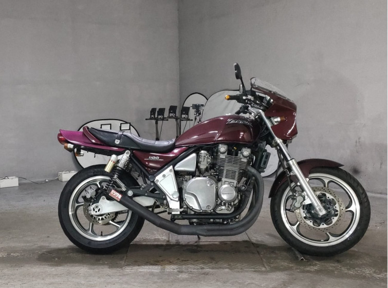 Мотоцикл Kawasaki ZEFAR 1100 з пробігом 26606 km