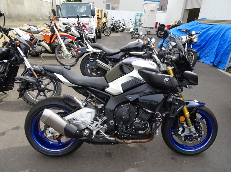 Мотоцикл Yamaha MT-10SP с пробегом 3108 km