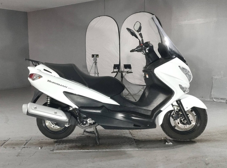 Мотоцикл Suzuki BURGMAN200 с пробегом 21998 km