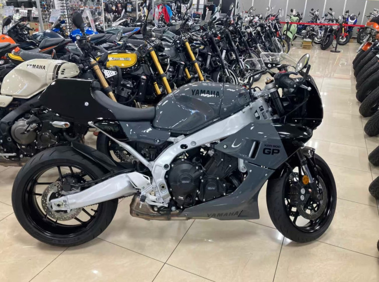 Мотоцикл Yamaha XSR900 GP з пробігом 847 km
