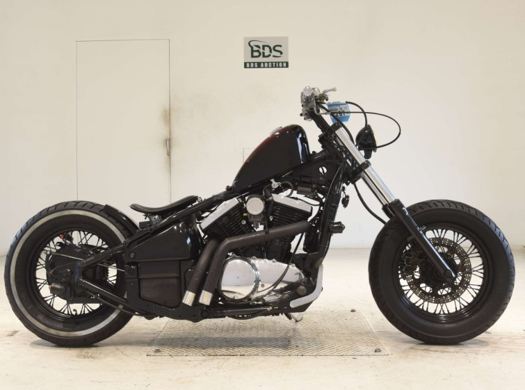 Мотоцикл Kawasaki VULCAN400 CUSTOM з пробігом 1303 km