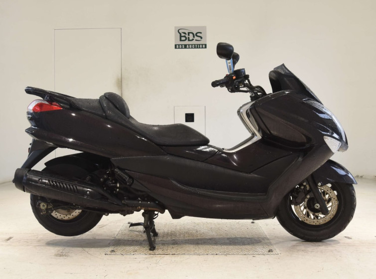 Мотоцикл Yamaha MAJESTY 250 з пробігом 13252 km