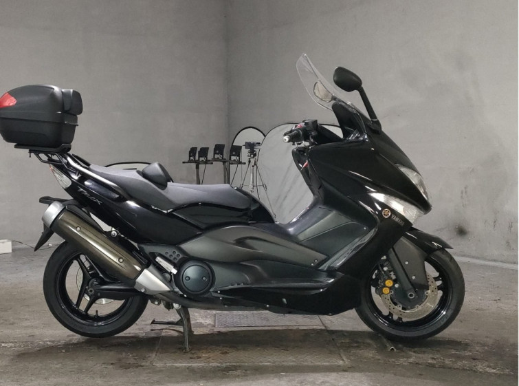 Мотоцикл Yamaha T-MAX500 с пробегом 22924 km