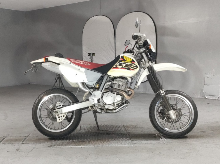 Мотоцикл Honda XR250 з пробігом 23833 km
