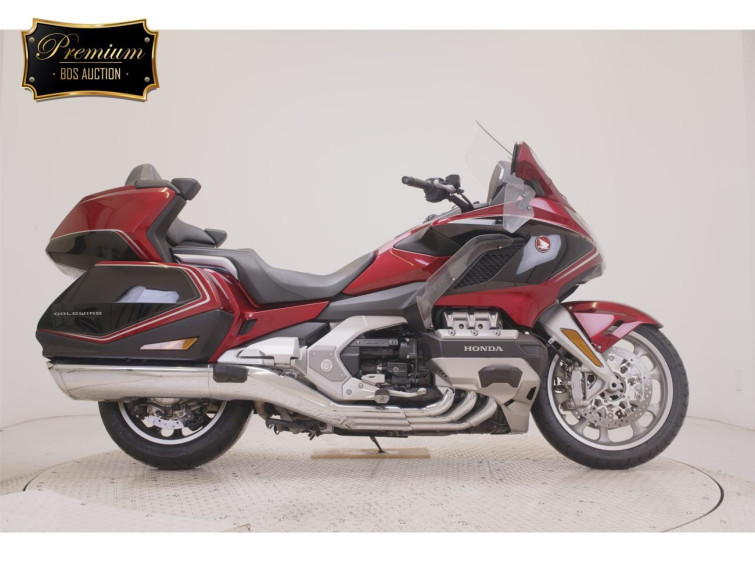 Мотоцикл Honda GL1800 TOUR D с пробегом 13275 km
