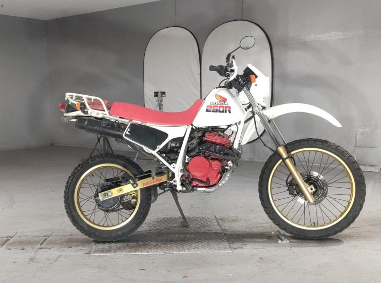 Мотоцикл Honda XLR250R з пробігом 38610 km