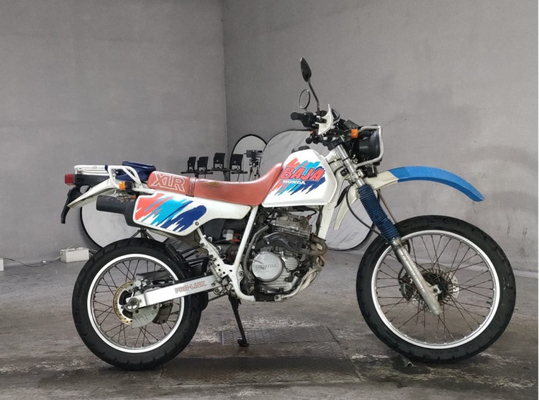 Мотоцикл Honda XLR250 с пробегом 32060 km