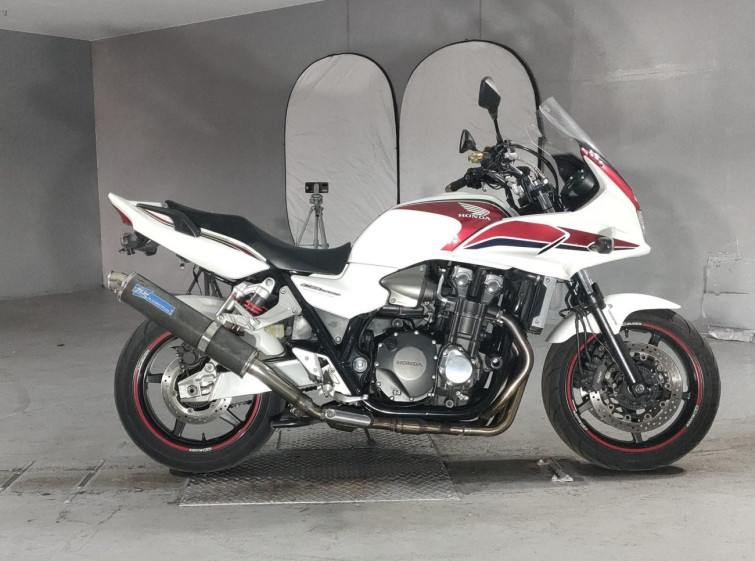 Мотоцикл Honda CB1300 SUPER BOL D’OR с пробегом 75730 km