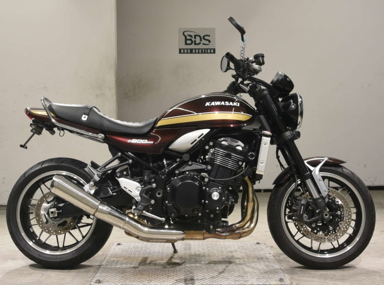 Мотоцикл Kawasaki Z900RS