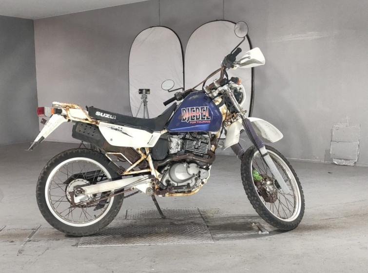 Мотоцикл Suzuki DJEBEL200 с пробегом 22797 km