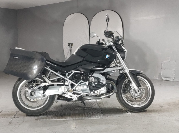 Мотоцикл BMW R1200R с пробегом 15268 km