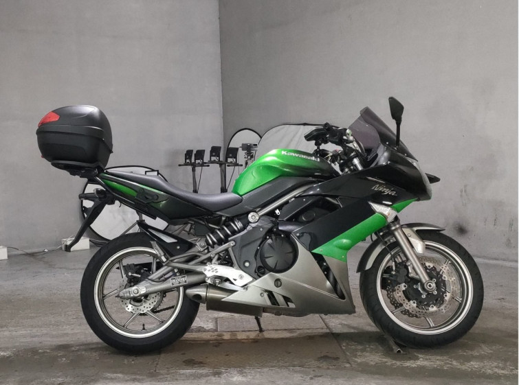Мотоцикл Kawasaki ER-6F с пробегом 50720 km