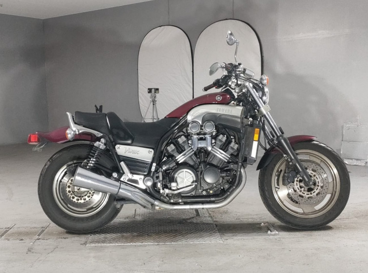 Мотоцикл Yamaha V-MAX1200 з пробігом 29254 km