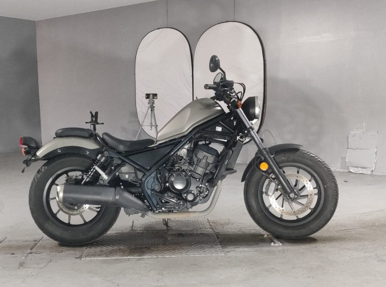 Мотоцикл Honda REBEL CMX250 з пробігом 33472 km