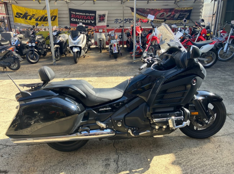 Мотоцикл Honda GL1800 F6B BAGGER з пробігом 37884 km