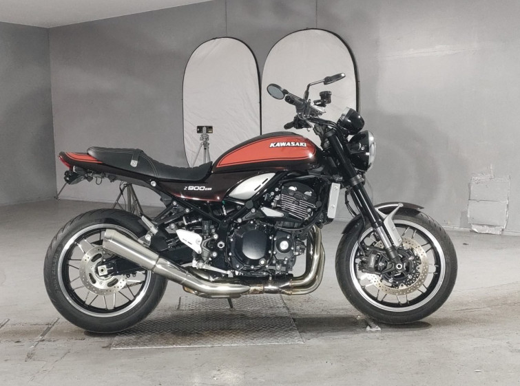 Мотоцикл Kawasaki Z900RS з пробігом 12599 km