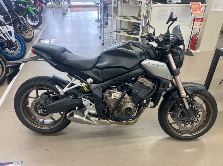 Мотоцикл Honda CB650R с пробегом 10681 km