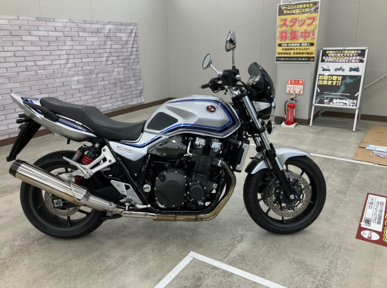 Мотоцикл Honda CB1300SF с пробегом 9882 km