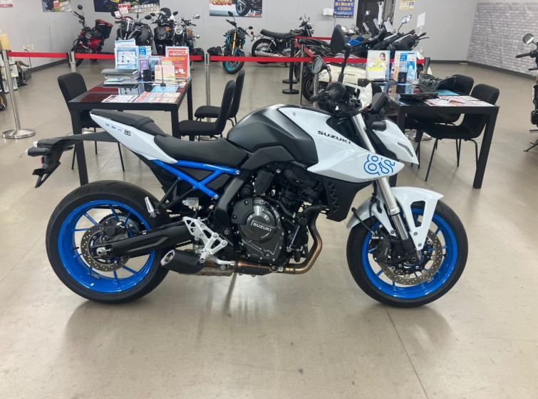 Мотоцикл Suzuki GSX-8S з пробігом 4389 km