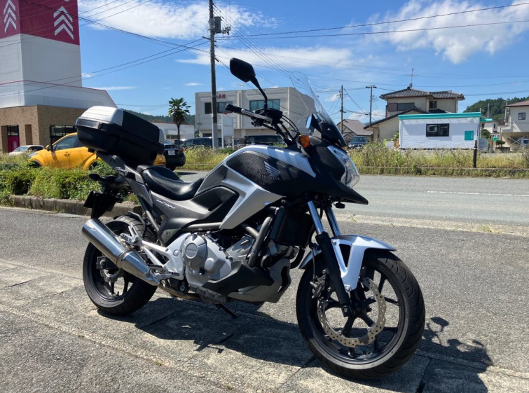 Мотоцикл Honda NC700X з пробігом 8772 km