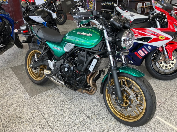 Мотоцикл Kawasaki Z650RS с пробегом 4887 km