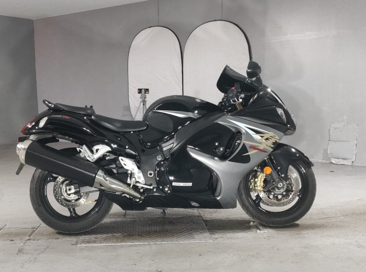 Мотоцикл Suzuki GSX1300R HAYABUSA з пробігом 17439 m