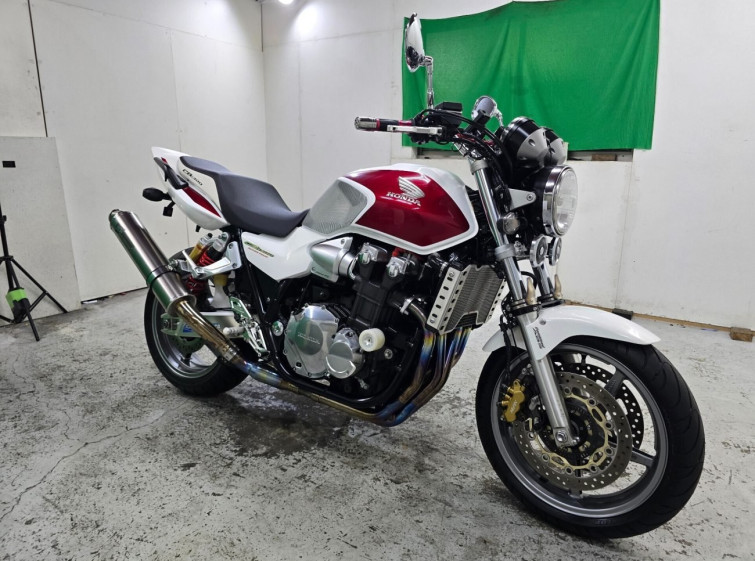 Мотоцикл Honda CB1300SF с пробегом 37488 km