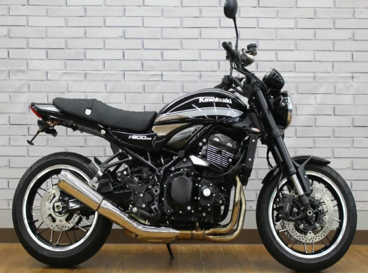 Мотоцикл Kawasaki Z900RS з пробігом 5975 km