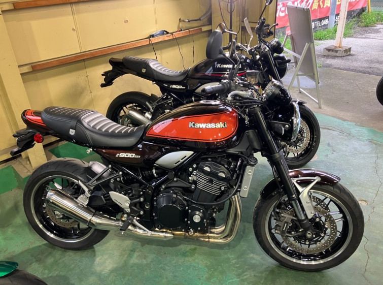 Мотоцикл Kawasaki Z900RS з пробігом 2715 km