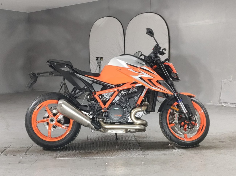 Мотоцикл KTM 1290 SUPERDUKE R