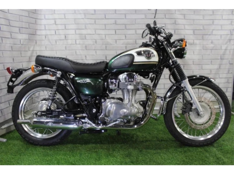 Мотоцикл Kawasaki W800 з пробігом 12675 km