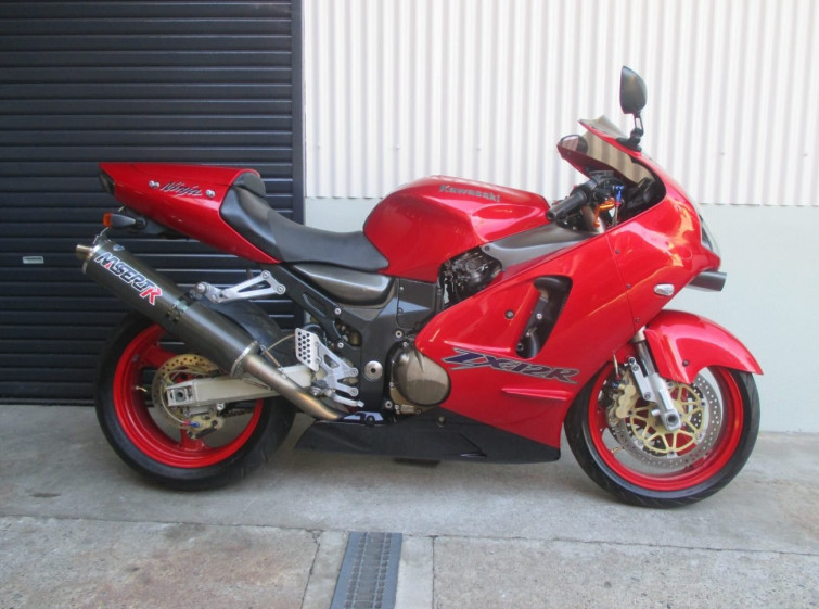 Мотоцикл Kawasaki NINJA ZX-12R с пробегом 17378 km