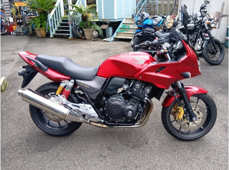 Мотоцикл Honda CB400SFVA BOLDOR з пробігом 5823 km