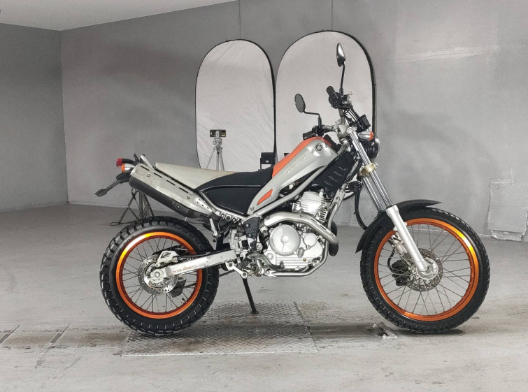 Мотоцикл Yamaha TRICKER з пробігом 113 km