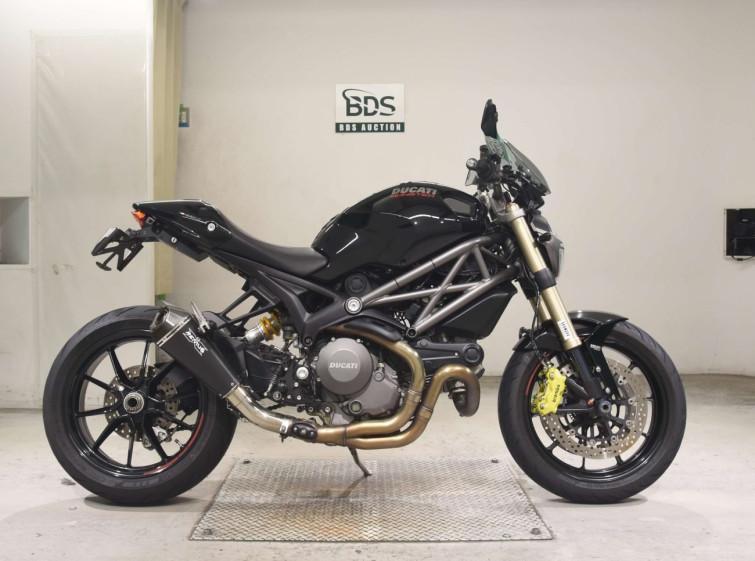 Мотоцикл Ducati MONSTER 1100EVO з пробігом 21279 km