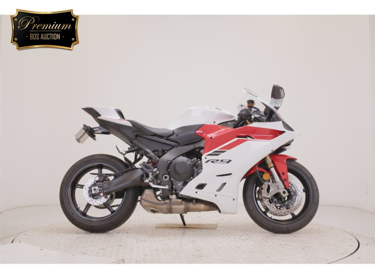 Мотоцикл Yamaha YZF-R9 с пробегом 926 km