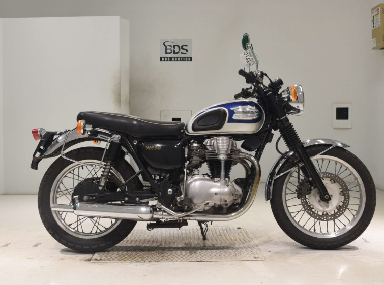 Мотоцикл Kawasaki W650