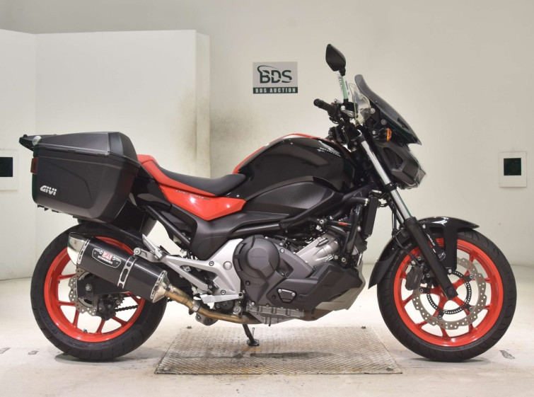 Мотоцикл Honda NC750SD з пробігом 61664 km