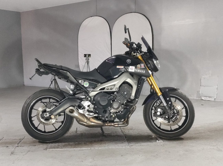 Мотоцикл Yamaha MT-09 з пробігом 42458 km