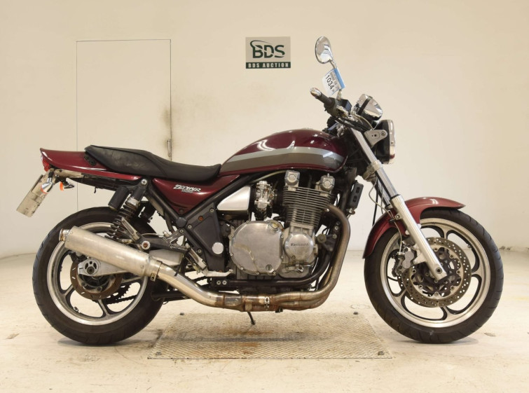 Мотоцикл Kawasaki ZEPHYR1100 с пробегом 73617 km