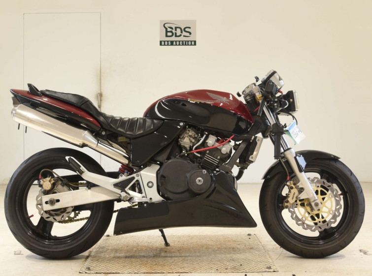Мотоцикл Honda HORNET CB250F з пробігом 25814 km