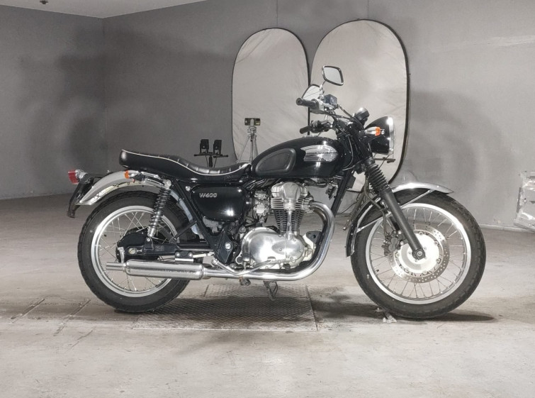Мотоцикл Kawasaki W400 з пробігом 52951 km