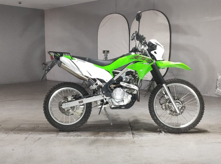 Мотоцикл Kawasaki KLX150L з пробігом 10790 km