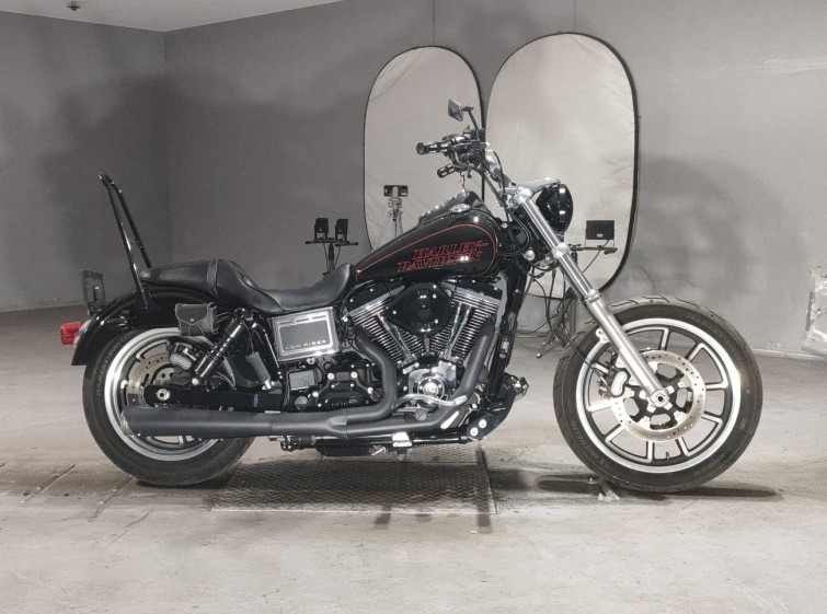 Мотоцикл HD LOW RIDER FXDL1580 с пробегом 5565 km