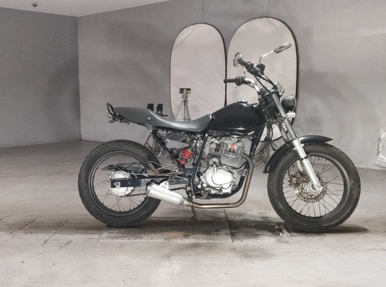Мотоцикл Honda FTR223 з пробігом 16037 km