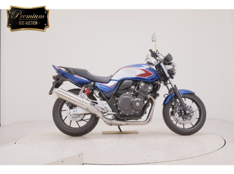 Мотоцикл Honda CB400SF