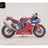 Мотоцикл Honda CBR1000RR с пробегом 2798 km