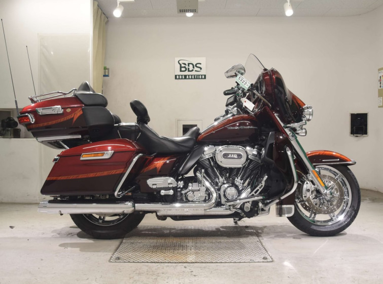 Мотоцикл HD ELECTRA GLIDE FLHTKSE1800 с пробегом 29275 km